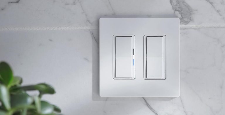 Как установить двухклавишный выключатель: пошаговая инструкция